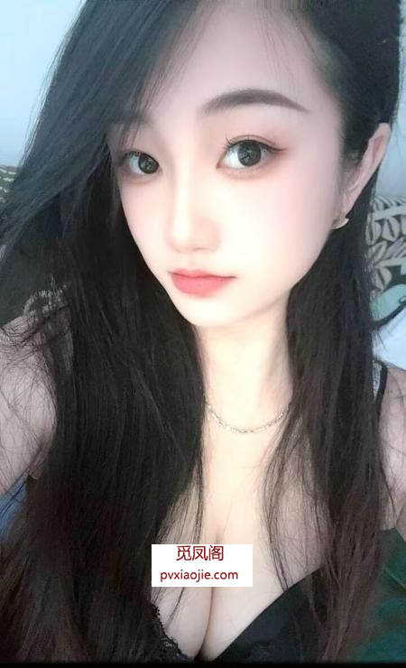 苗条长腿雯雯