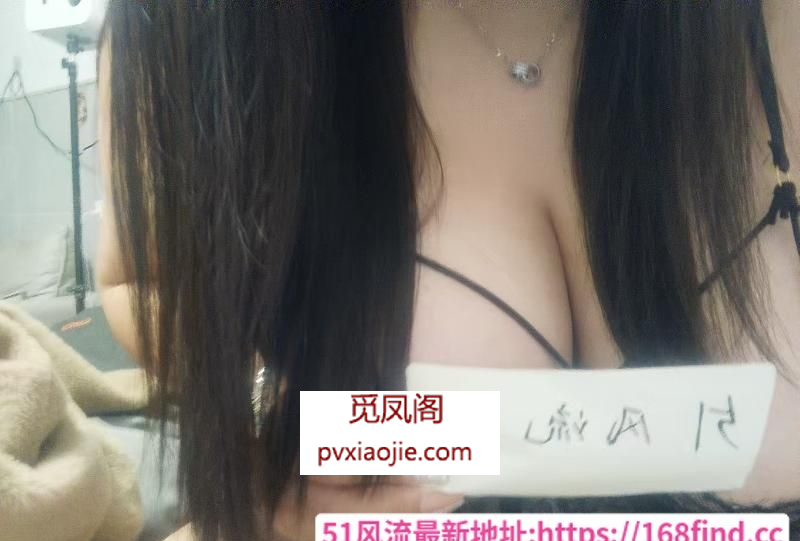 巨乳丰满小姐姐