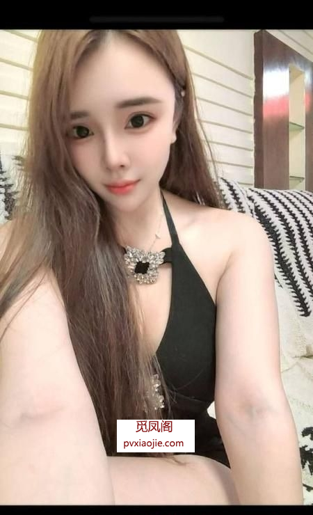 肤白巨乳瑜伽御姐娜娜