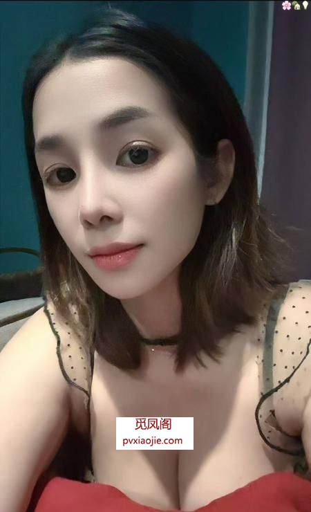 风骚服务大奶少妇小小