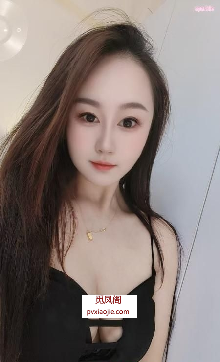性感韵味甜美御姐