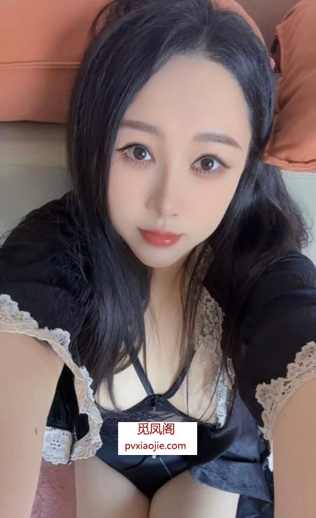 东城大奶儿小姐姐