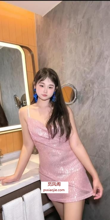 上城肉臀大蟒蛇果果