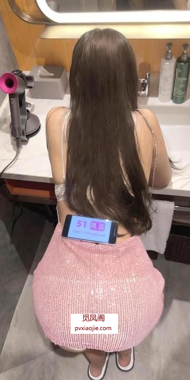 上城肉臀大蟒蛇果果