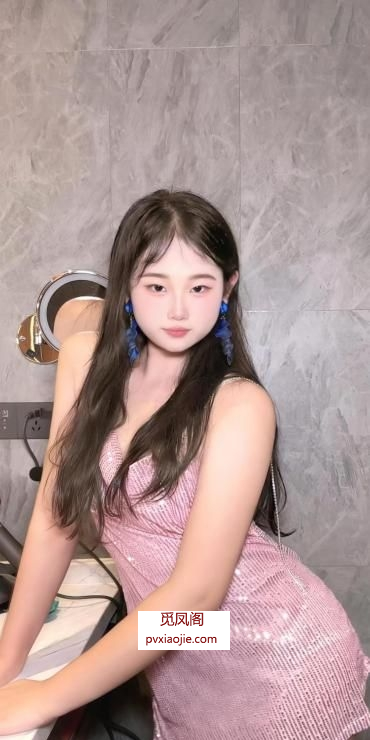 上城肉臀大蟒蛇果果