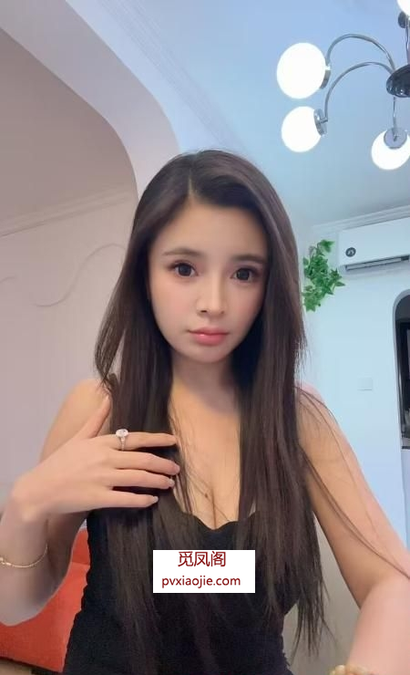 高颜值大波妹子