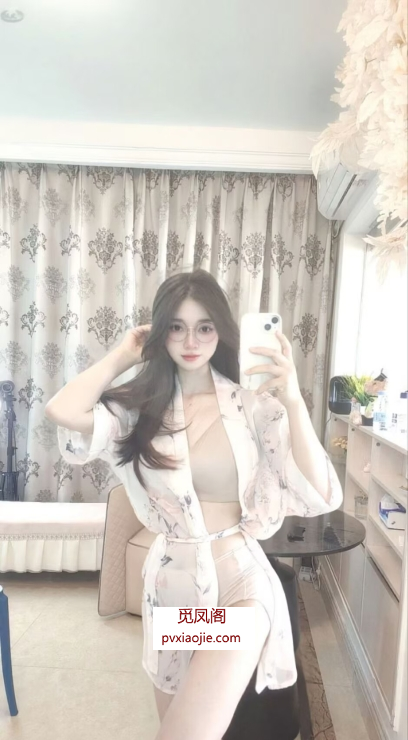 苗条甜妹琴儿