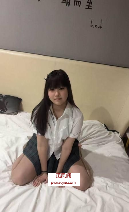 包河娃娃脸小萝莉