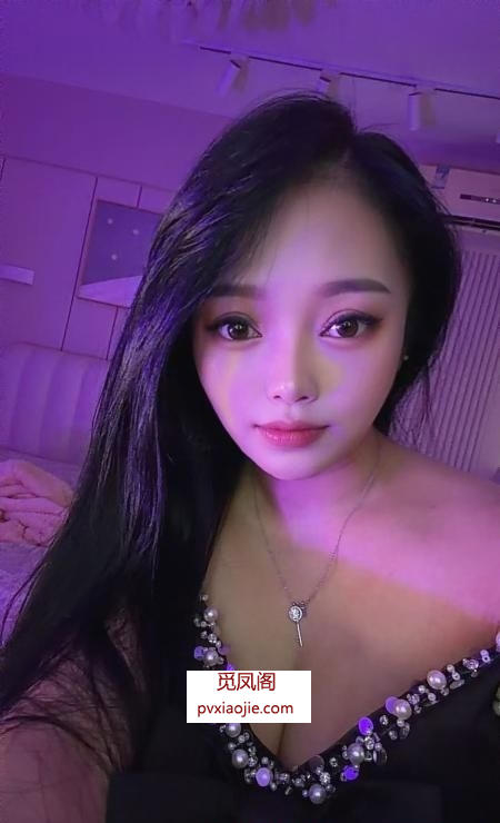 体验轮流上阵大胸妹