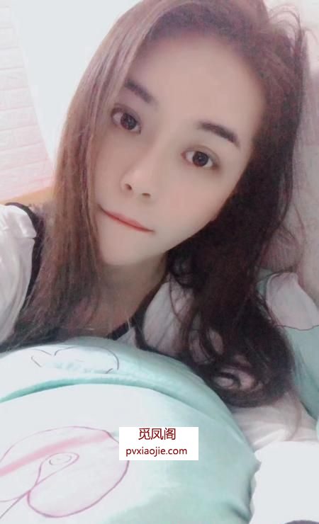性感肥臀御姐