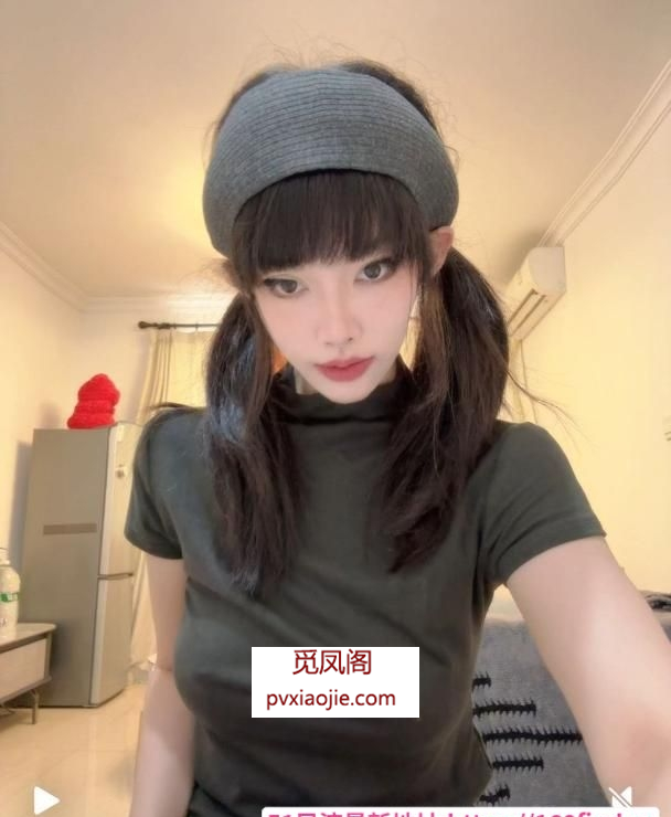 暗黑系嫩妹小怪
