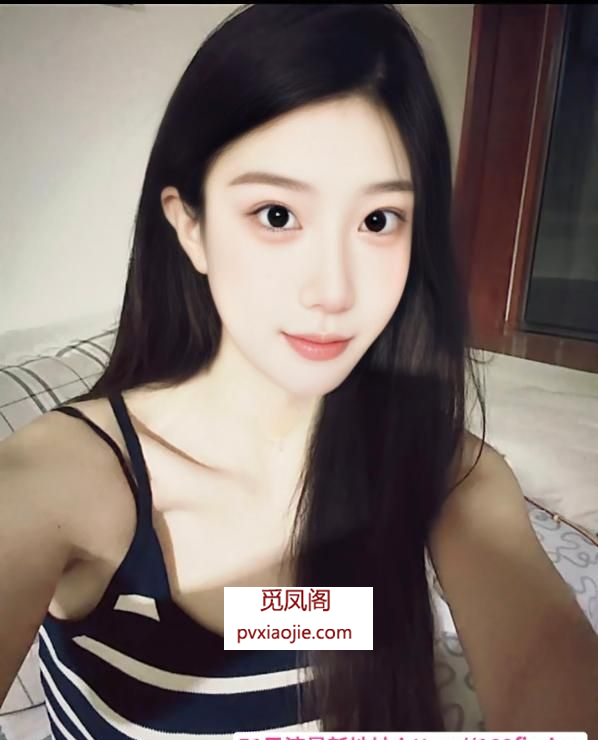 在校兼职大长腿美女